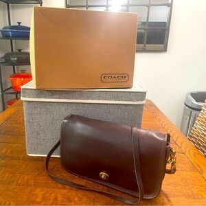 Vintage Coach 9635 Mahogany purse with original box